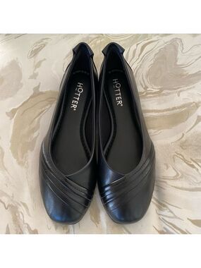 HOTTER London Black Robyn II Leather Casual Slip On Shoes US Size 7 NIB